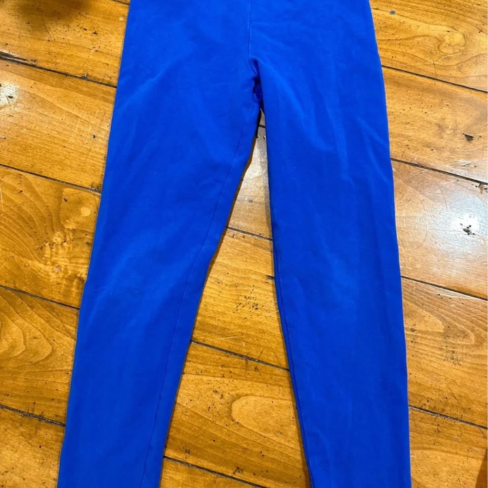 2 pair of Tea Leggings size 7 - royal blue EUC - green pair free stains on knees